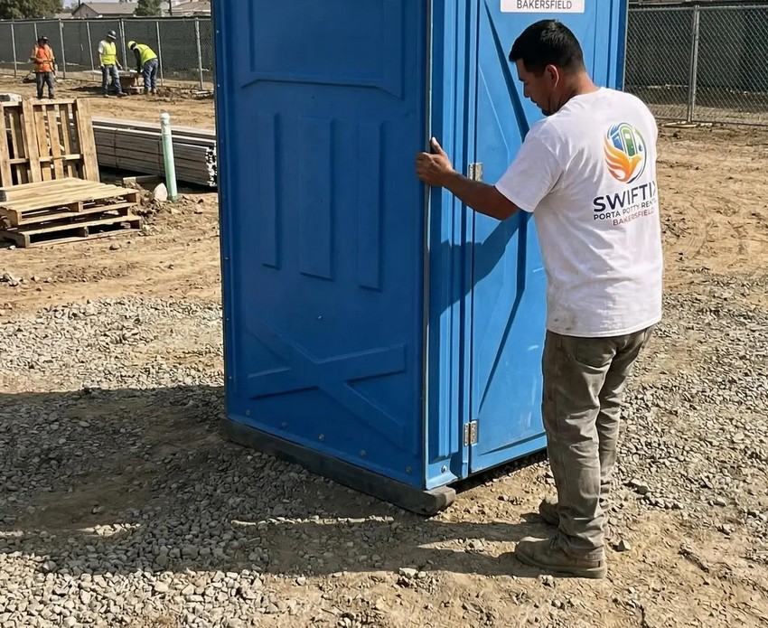 Porta potty rental service in Bakersfield